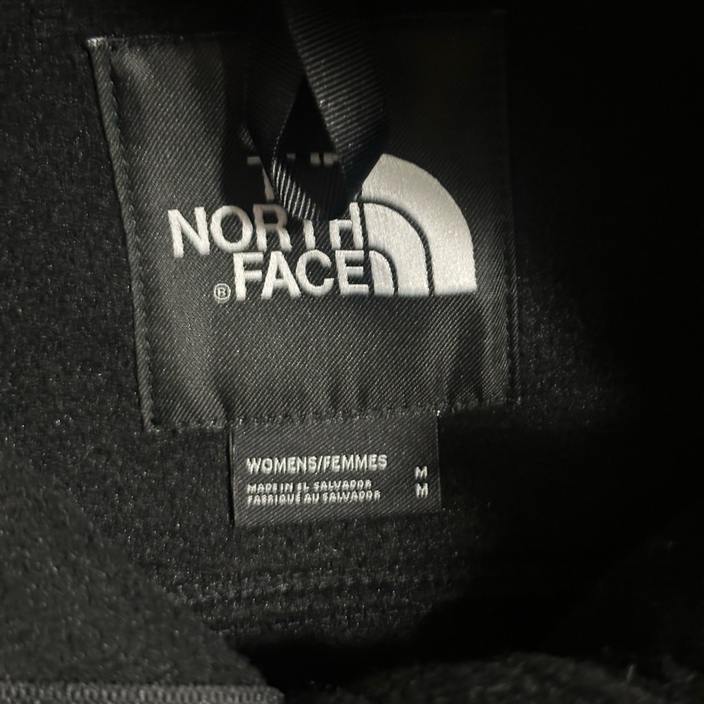 The North Face Women’s Denali Half-Zip Pullover - Picture 3 of 5